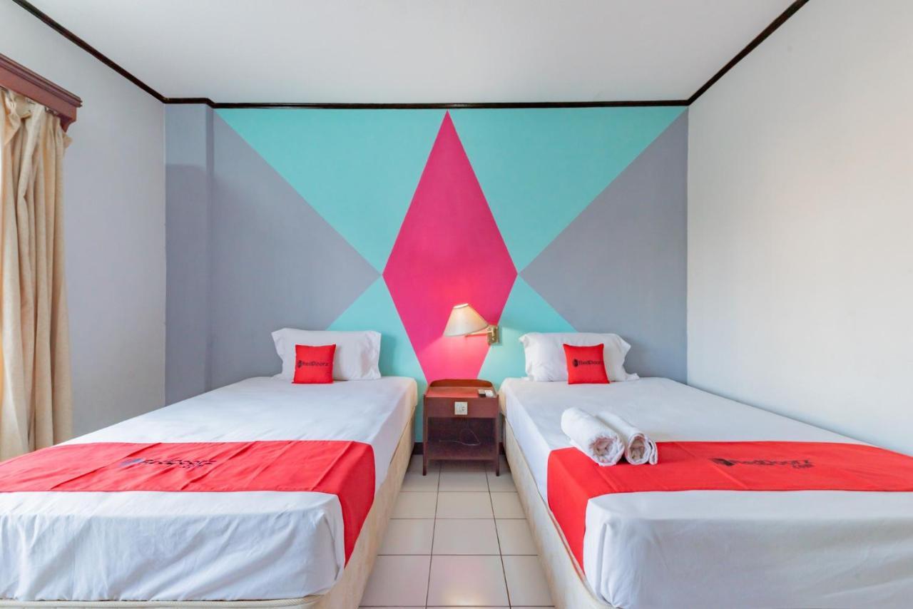 Hotel Reddoorz Near Plaza Balikpapan Exteriér fotografie