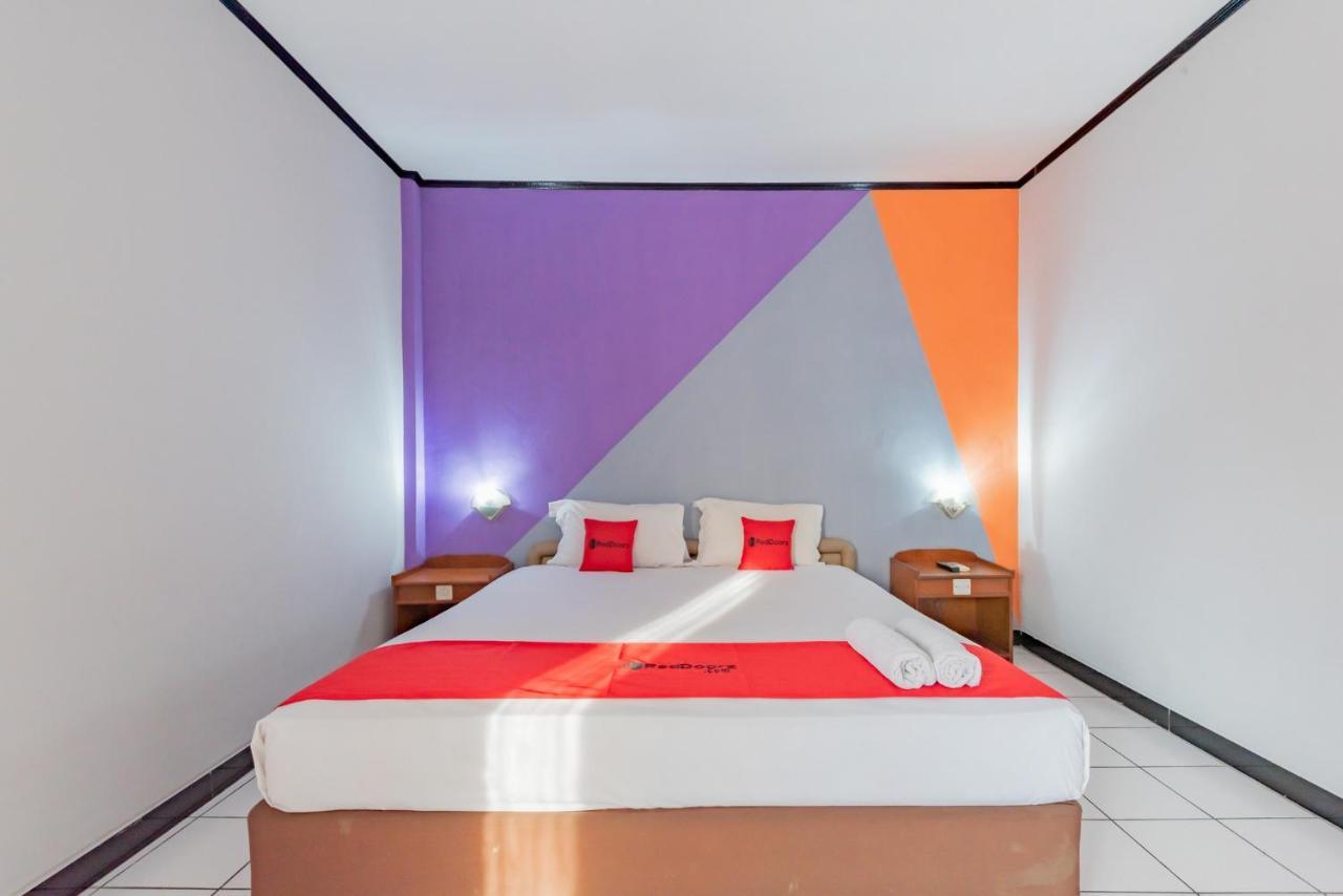 Hotel Reddoorz Near Plaza Balikpapan Exteriér fotografie