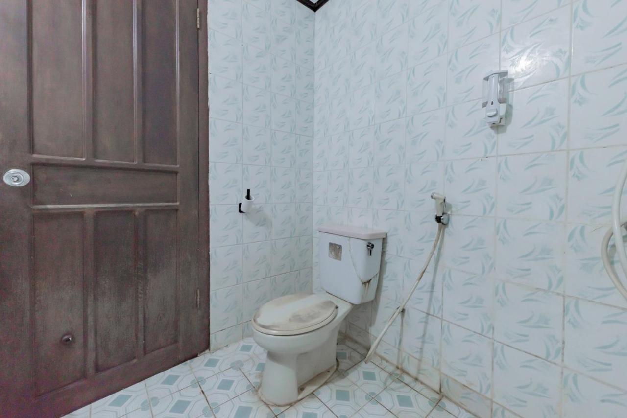 Hotel Reddoorz Near Plaza Balikpapan Exteriér fotografie