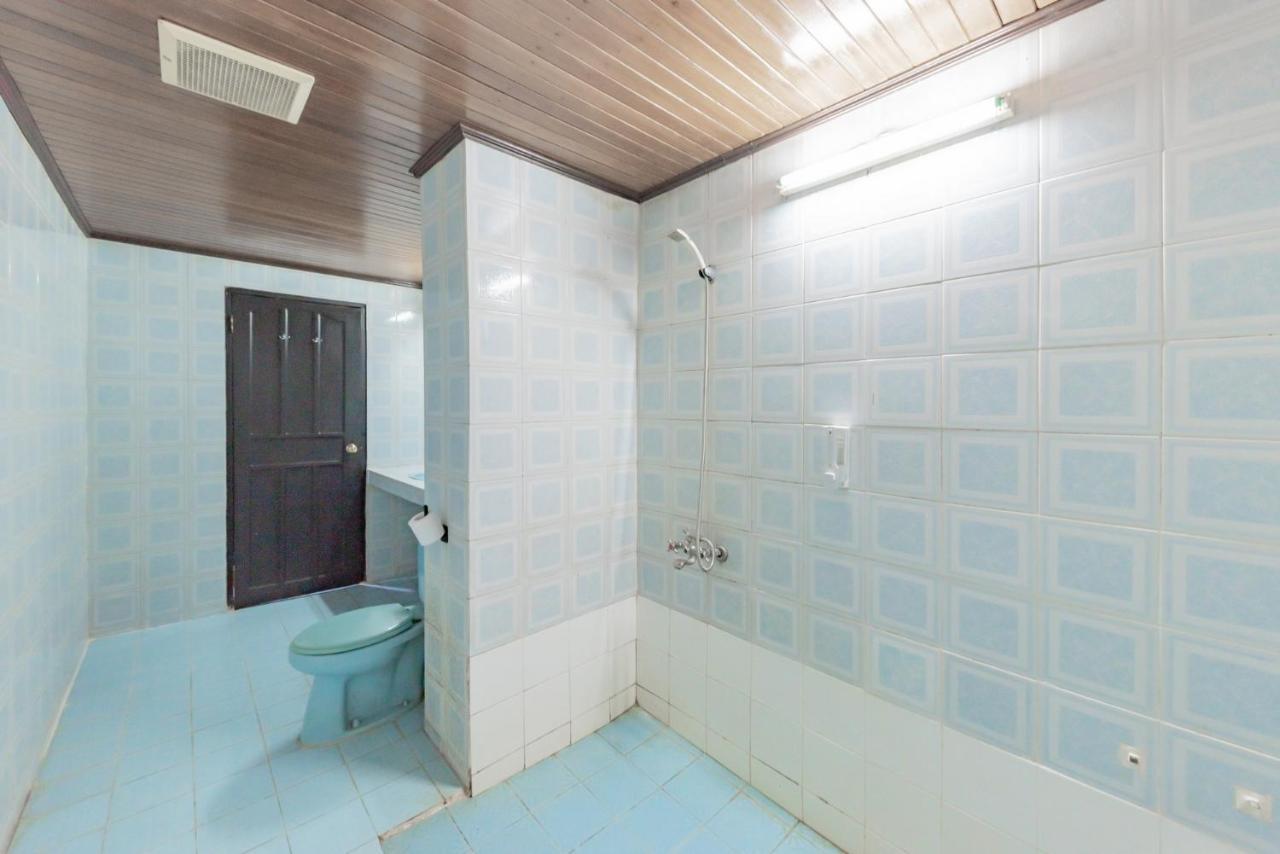Hotel Reddoorz Near Plaza Balikpapan Exteriér fotografie