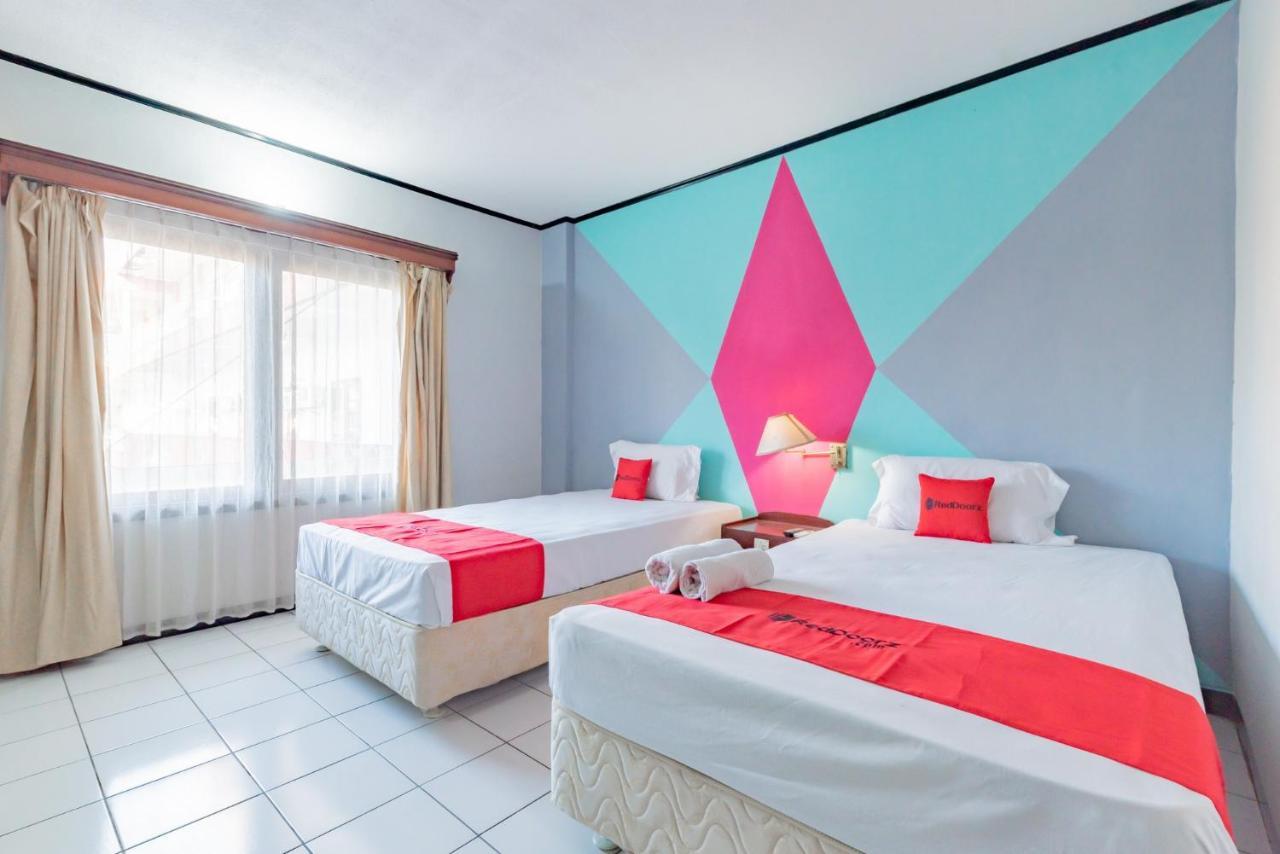 Hotel Reddoorz Near Plaza Balikpapan Exteriér fotografie